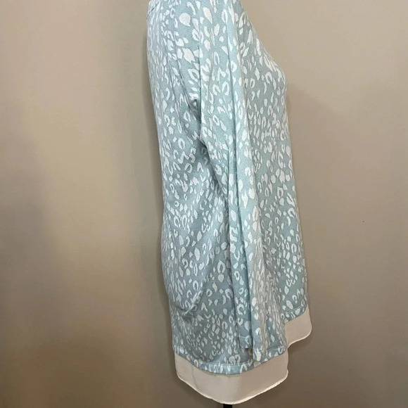 Logo by Lori Goldstein Blue and White Leopard Print Tunic with Sheer Layer - Picture 5 of 9